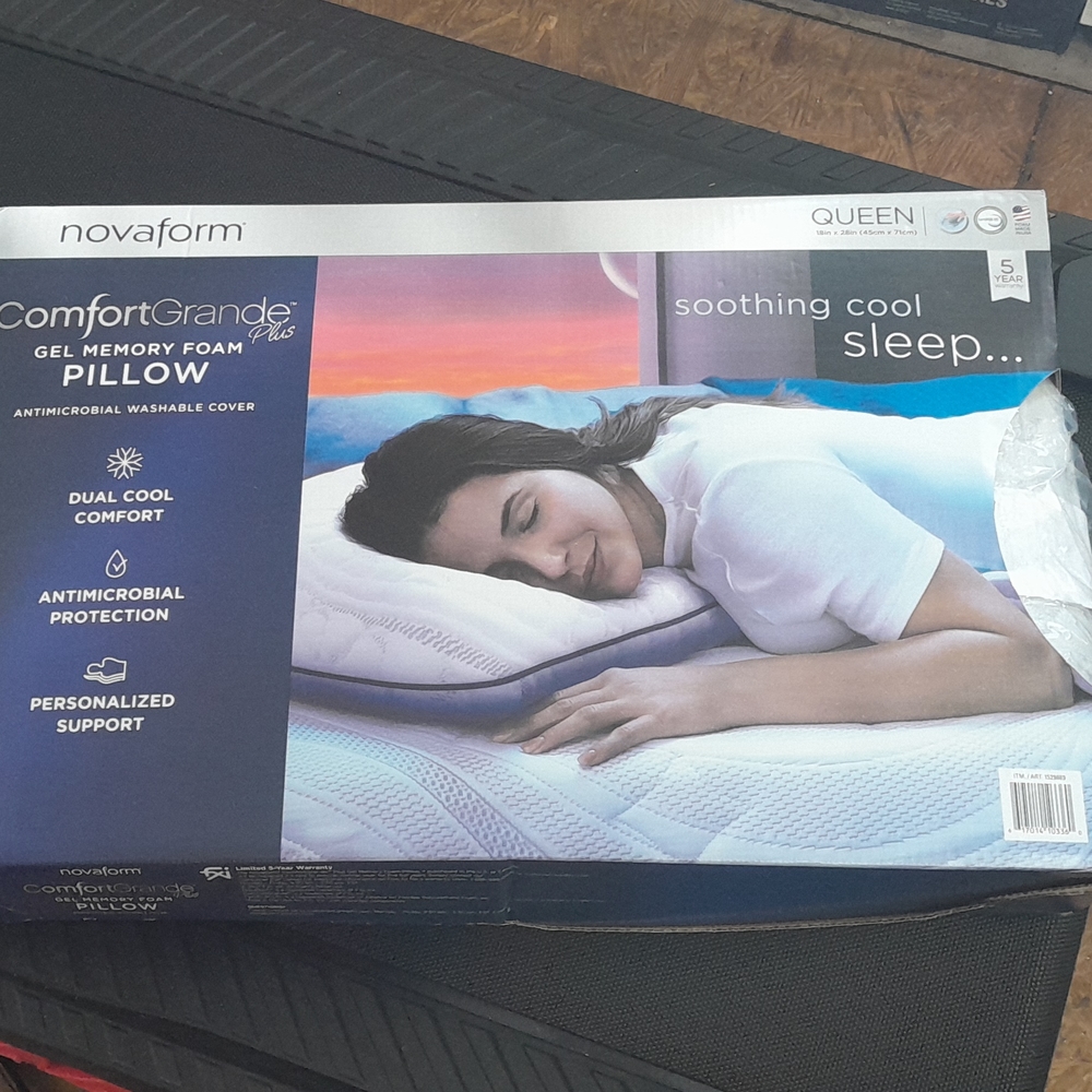 Memory foam pillow.Novaform gel Memory foam